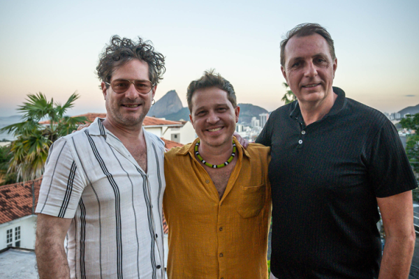Soulcare feat. Gabriel Grossi, Maya